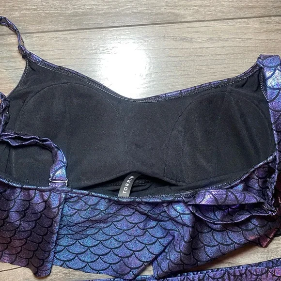 NWT SET 🌊🧜♀️Torrid Iridescent Mermaid Scale Wireless Straight Flounce Bikini - Picture 6 of 11
